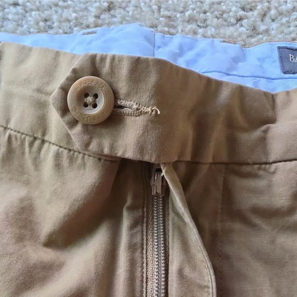 Banana Republic Beige Khaki Chino Pants - Men's Size 32 X 30 Stretch